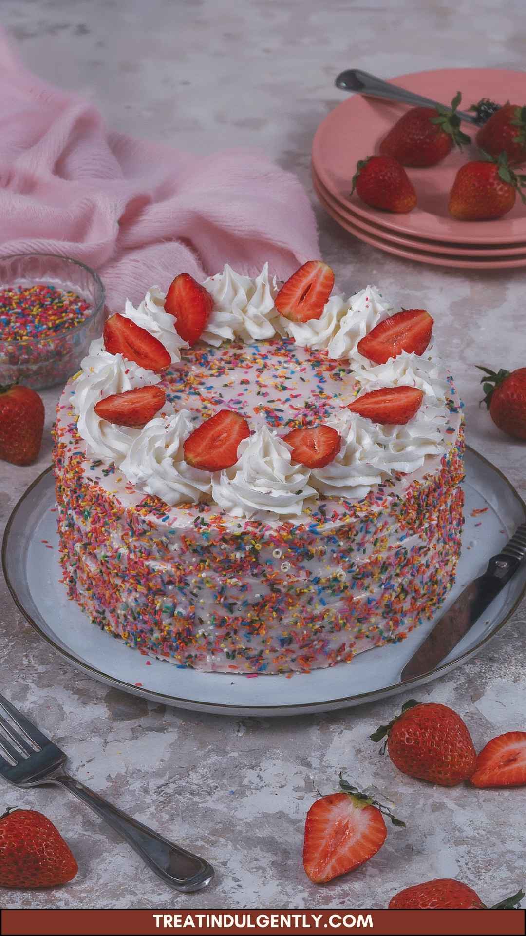 How to Make Strawberry Funfetti Ice Cream Cake How to Make Strawberry Funfetti Ice Cream Cake